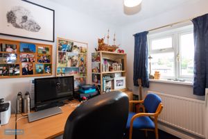 Bedroom- click for photo gallery